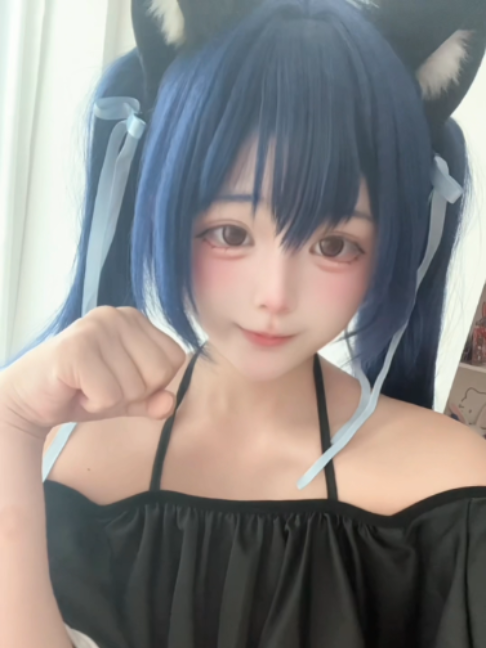 @𝑪𝒂𝒏𝒅𝒚𝑪𝒐𝒔☁️