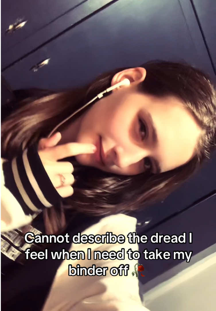 @Aurwen