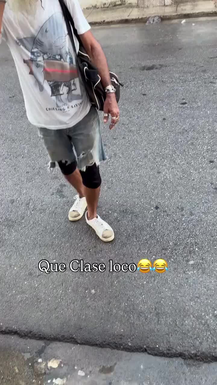 @elcarly