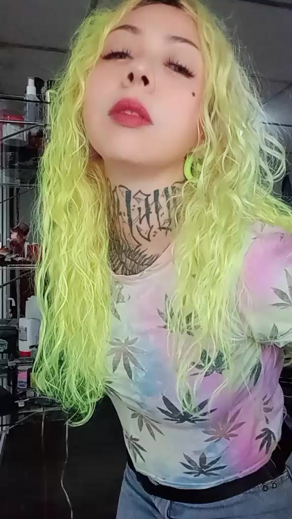 @BrujaOzkura666