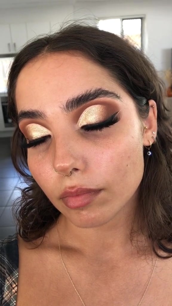 @Makeup by Nicole Jane