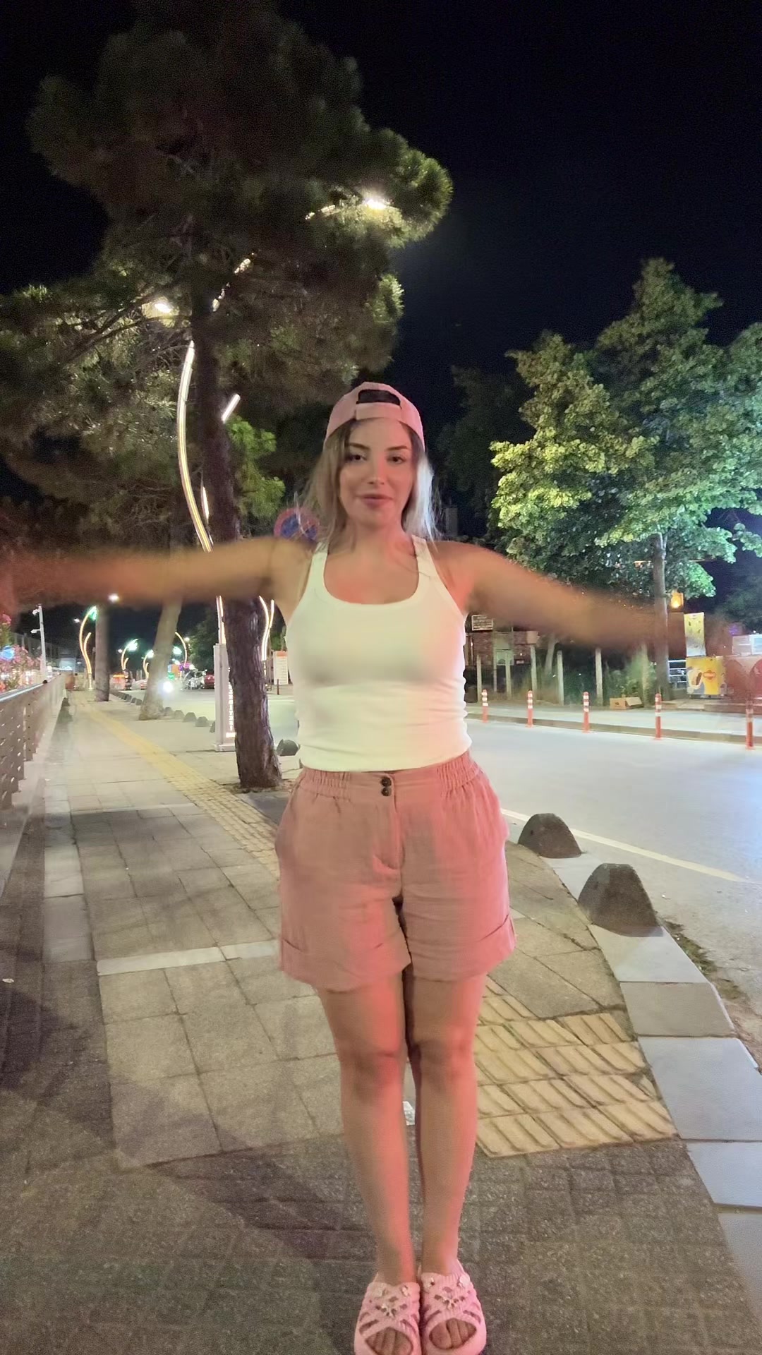 @Ahu Polat