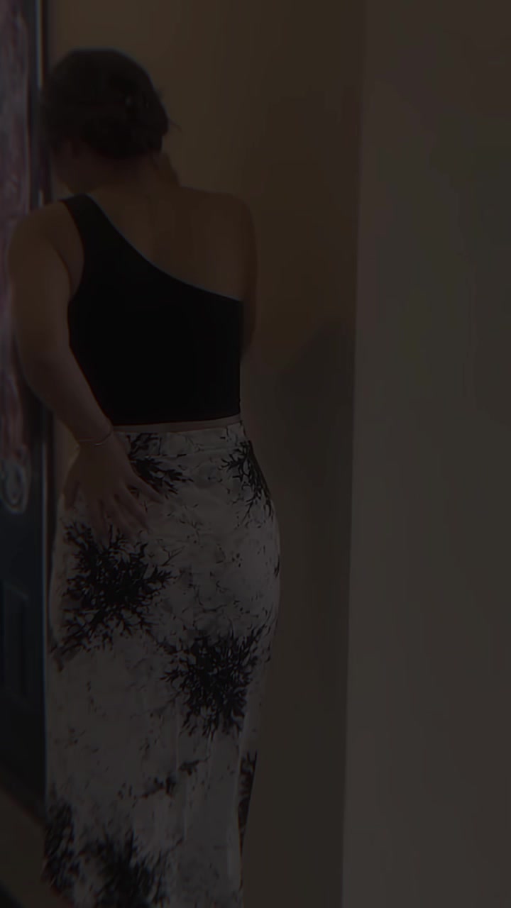 @zarablue$