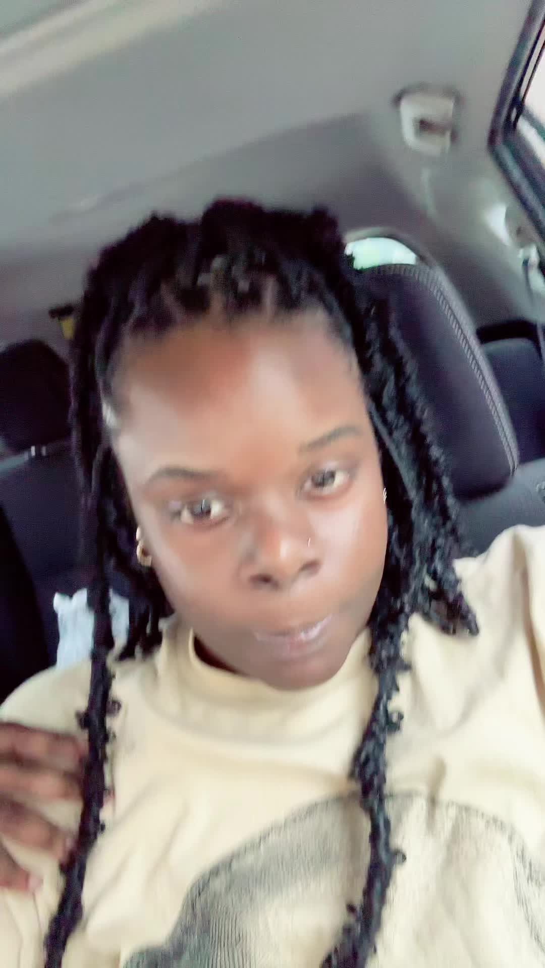 @RiahOnRepeat