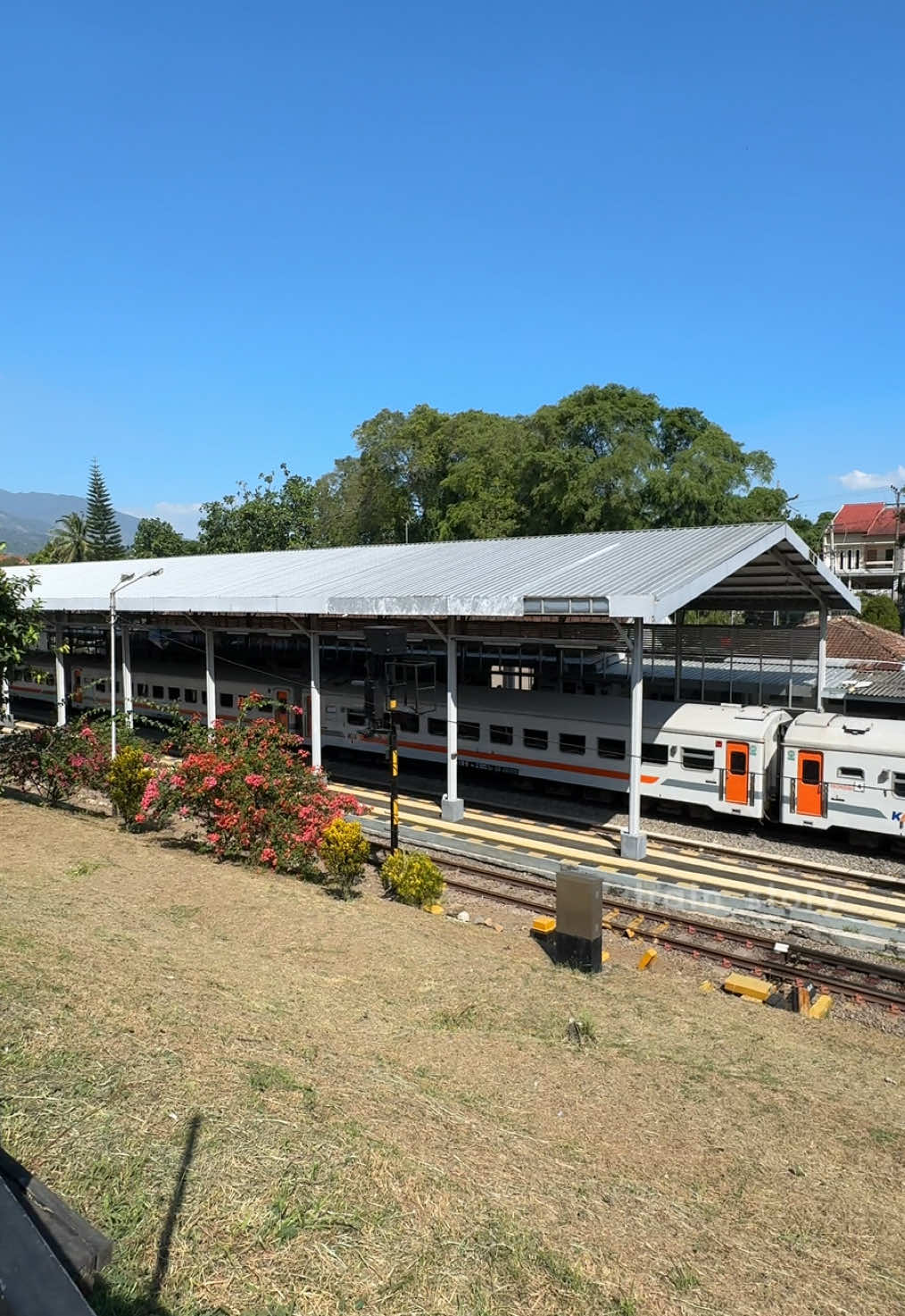 @Train_Story