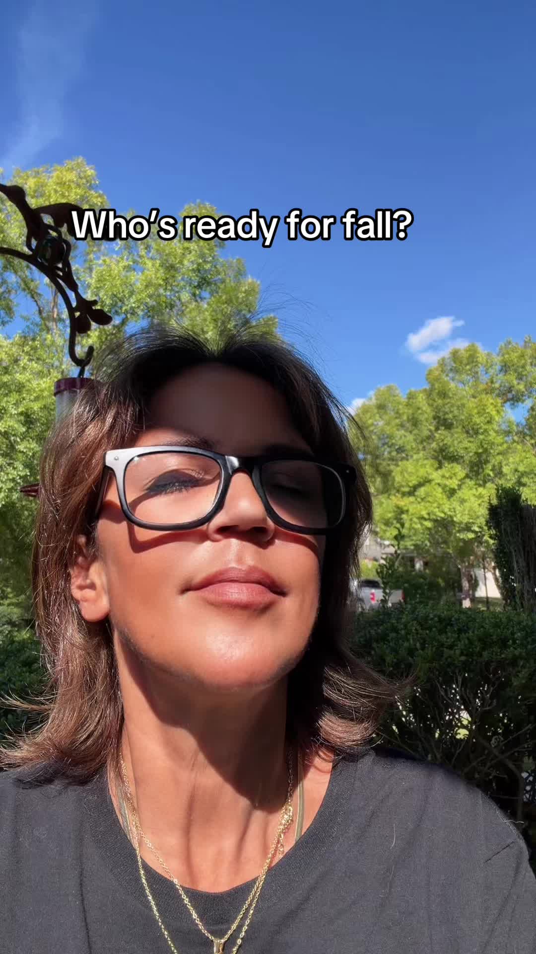 @Demi