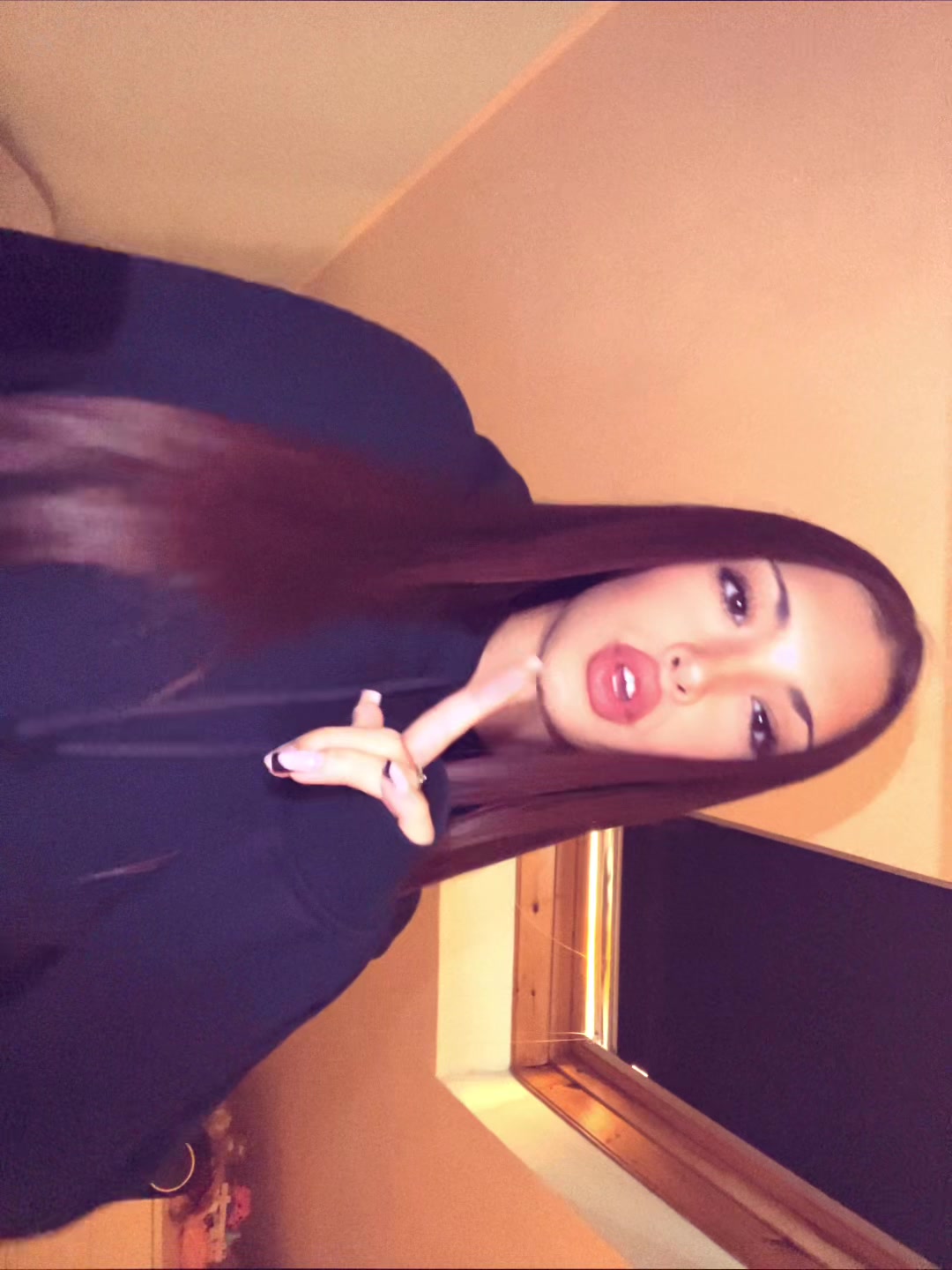 @nikii.spamm