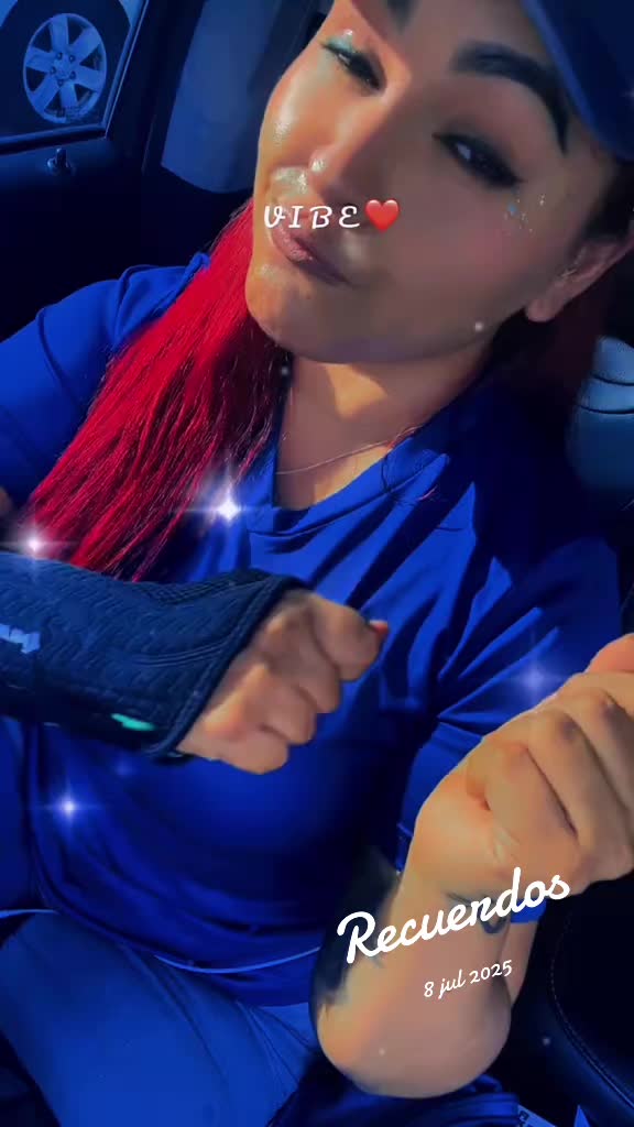 @Judith Nieto (Azul)