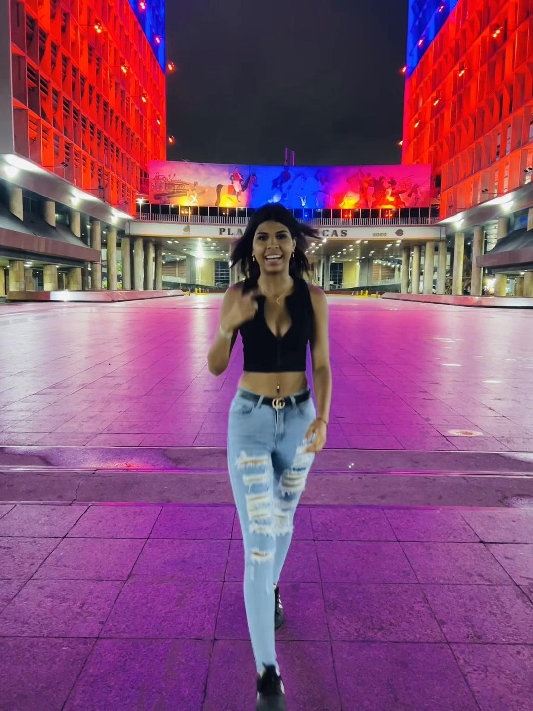 @Irianisoramas