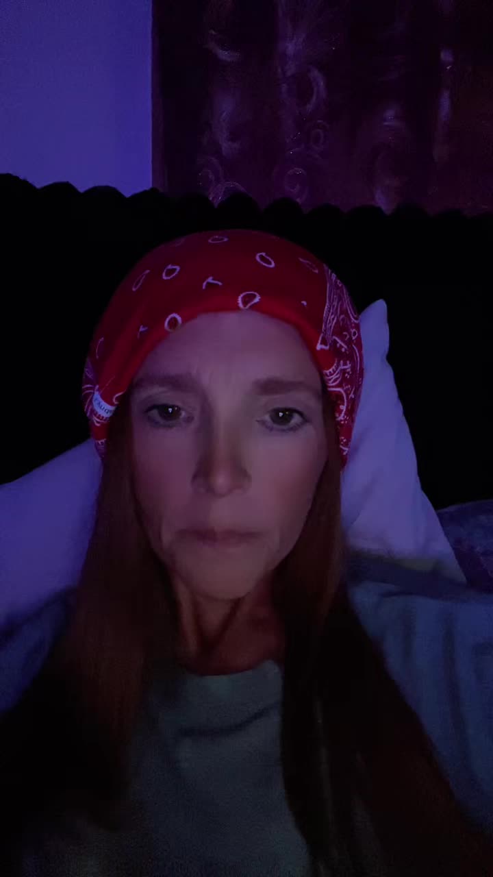 @Leann H. Thatredheadedchick