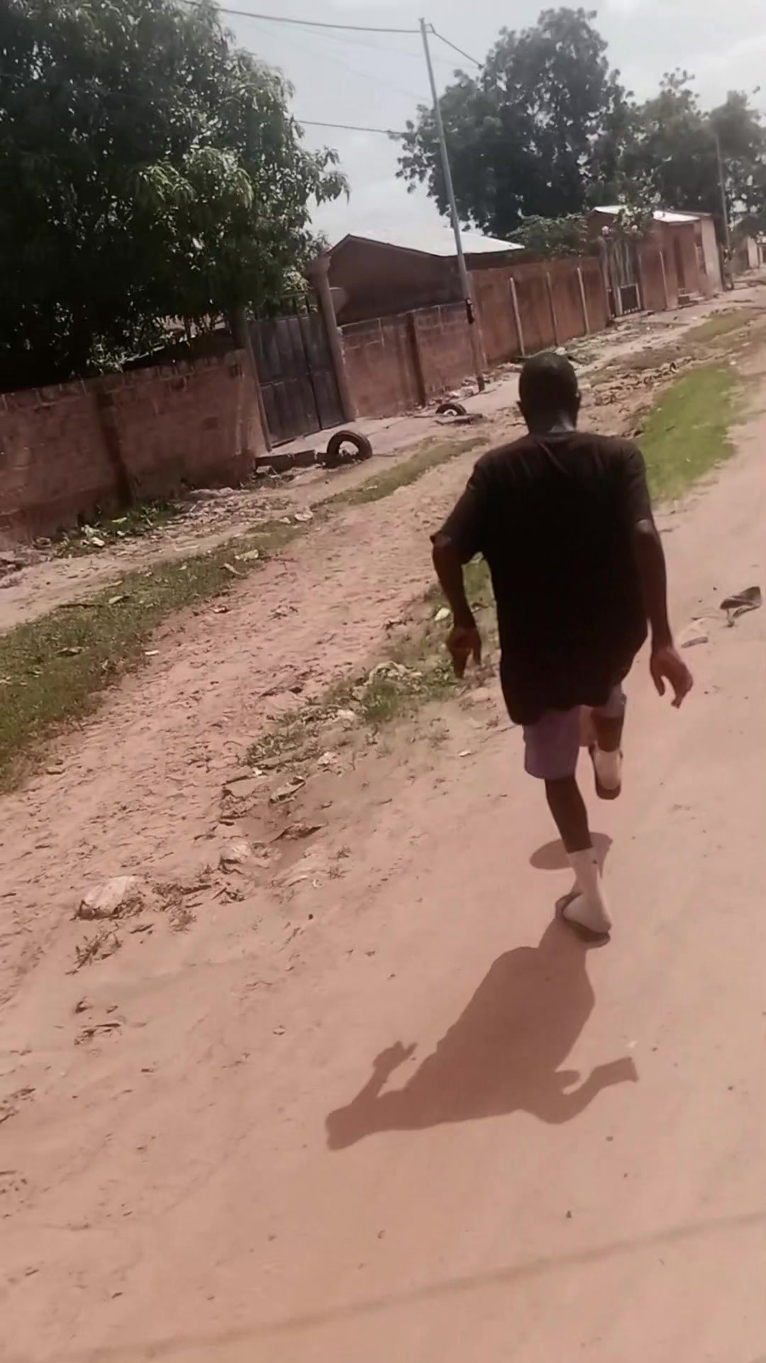 @Messi Tallideing 🧠⚽☠️🇬🇲❤️