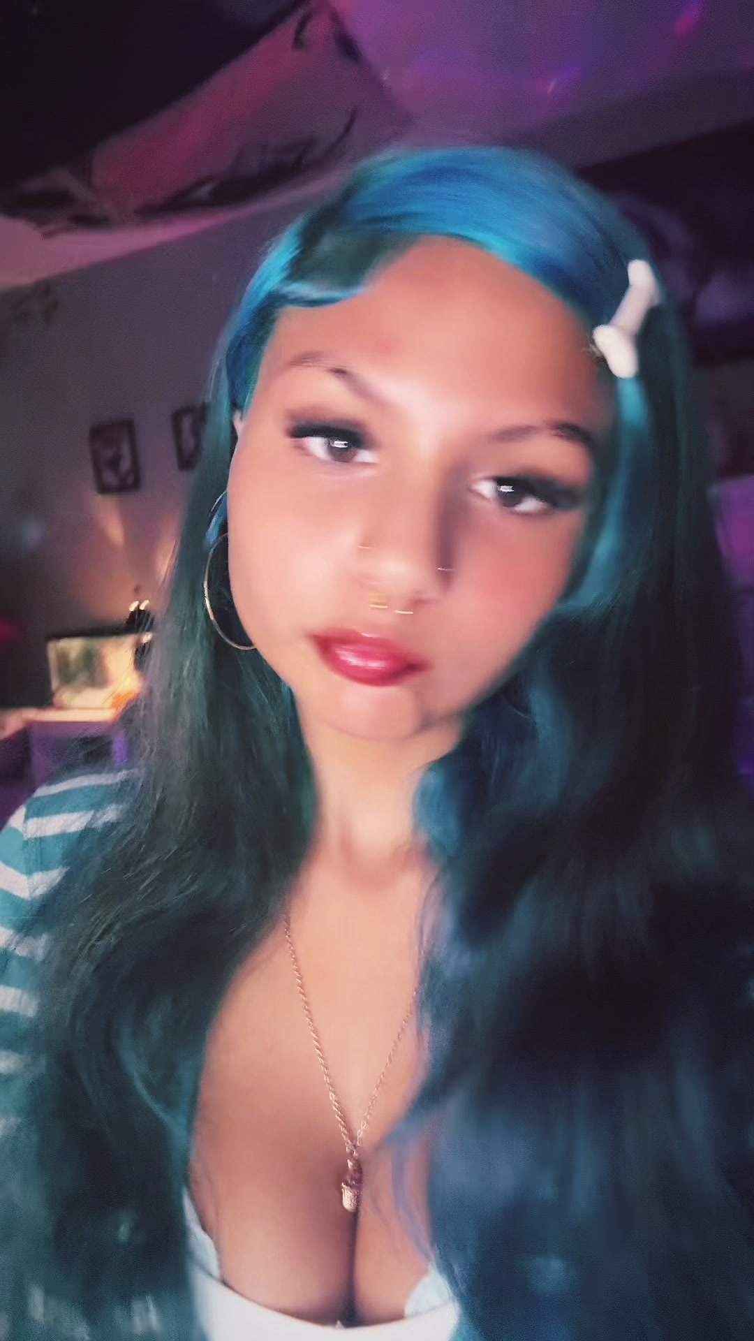 @liliyanaaaa