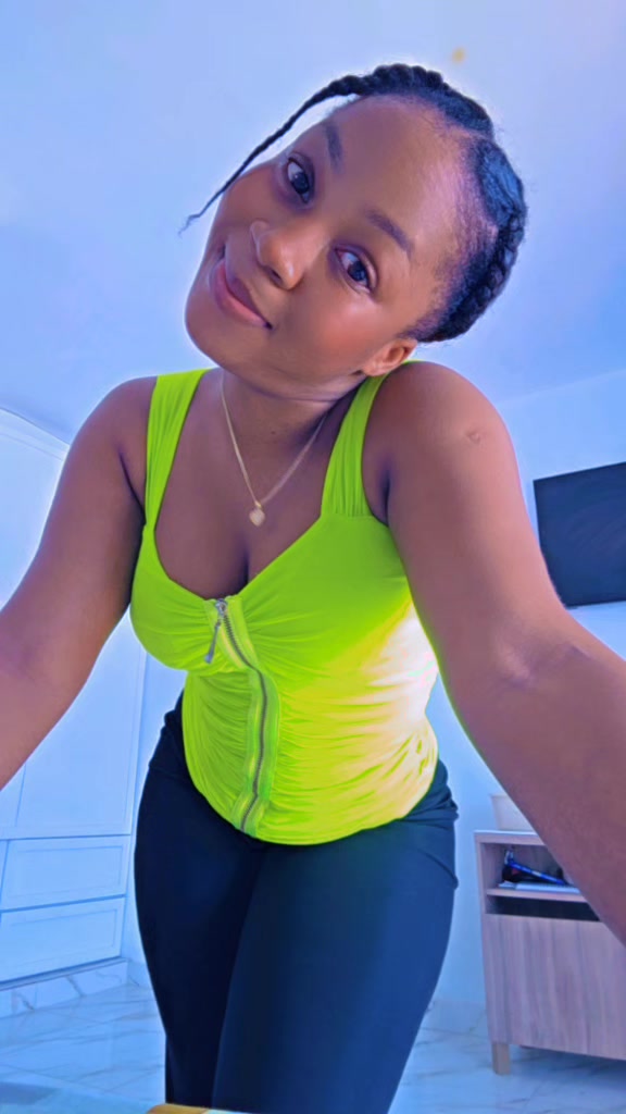 @🥰🥰 Pretty girl 🥰🥰