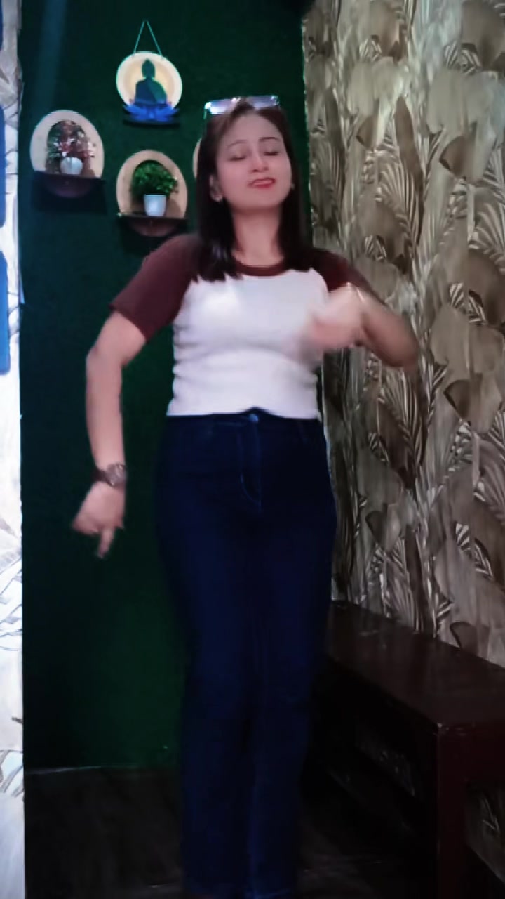 @Ritika🦋kumal🦋magar🦋