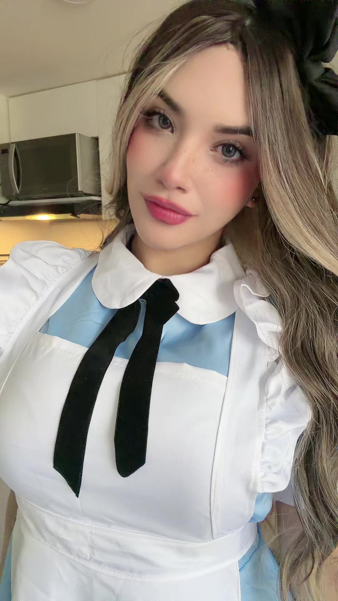@Vhalery Reina 🕷️🤍