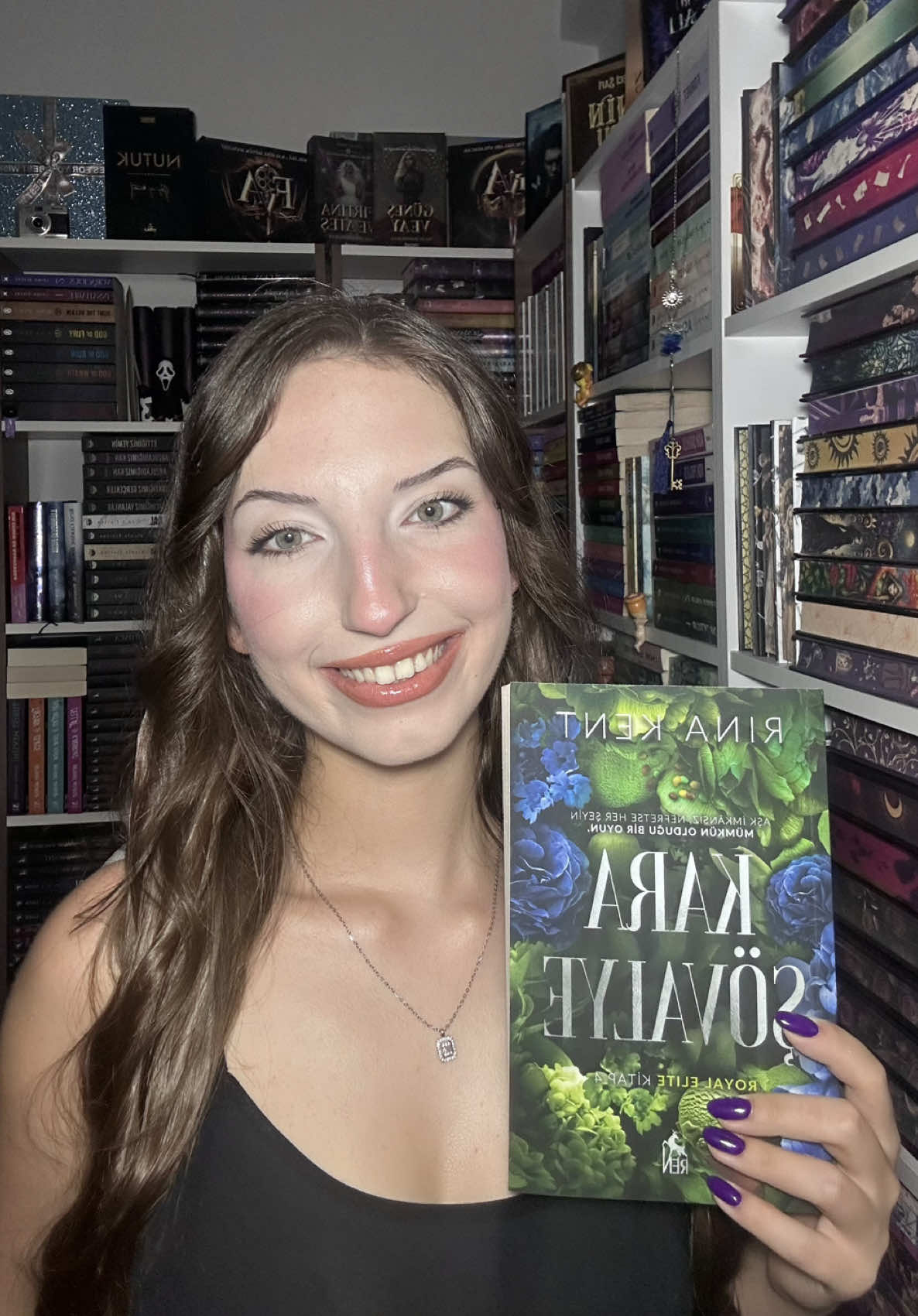 @bittenbyspicybooks