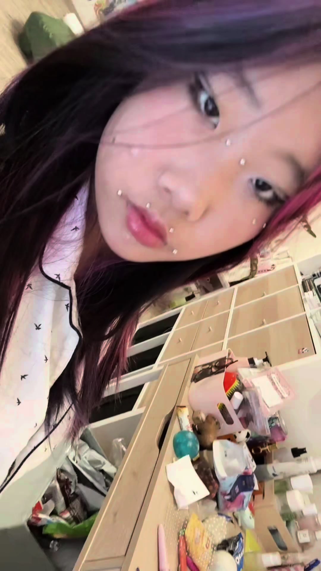 @𝒽ℴ𝓁ℯ𝓇ℴ𝒸𝒽𝓀𝒶