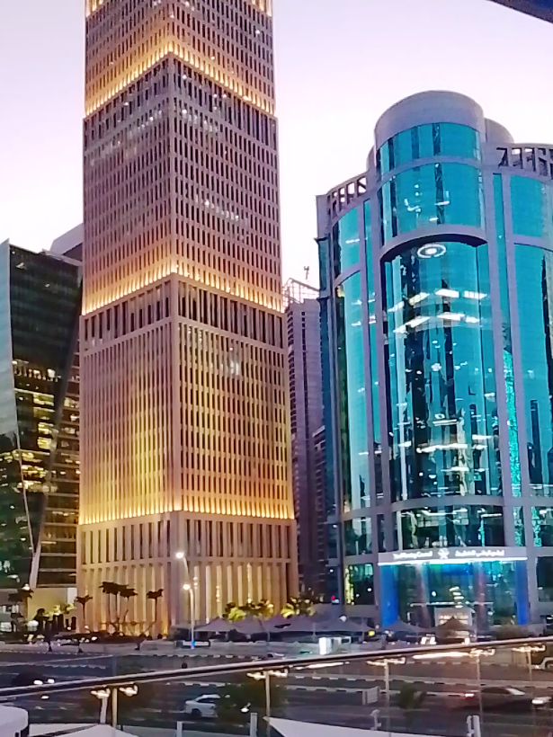 @Muzammil SarDar 🇶🇦 🇵🇰