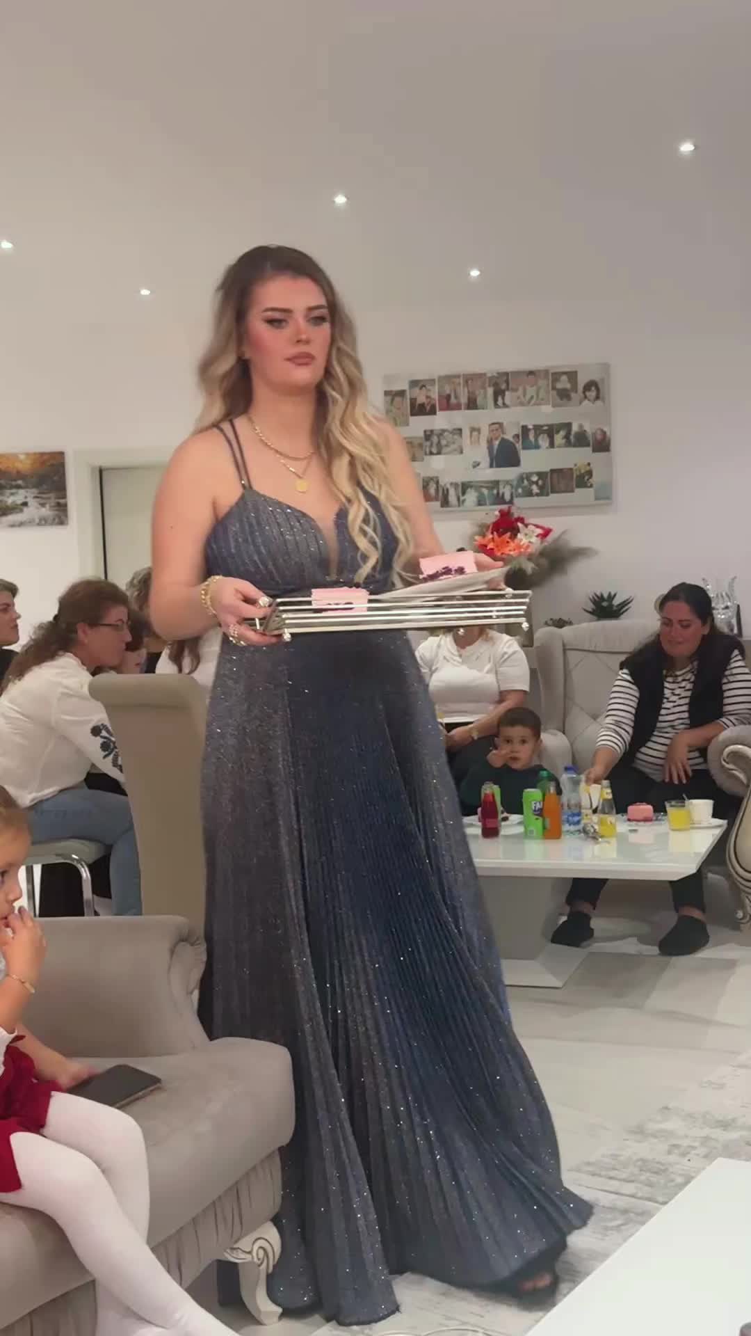 @tinaduraku