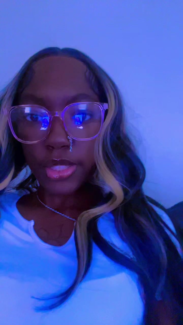 @breashiana