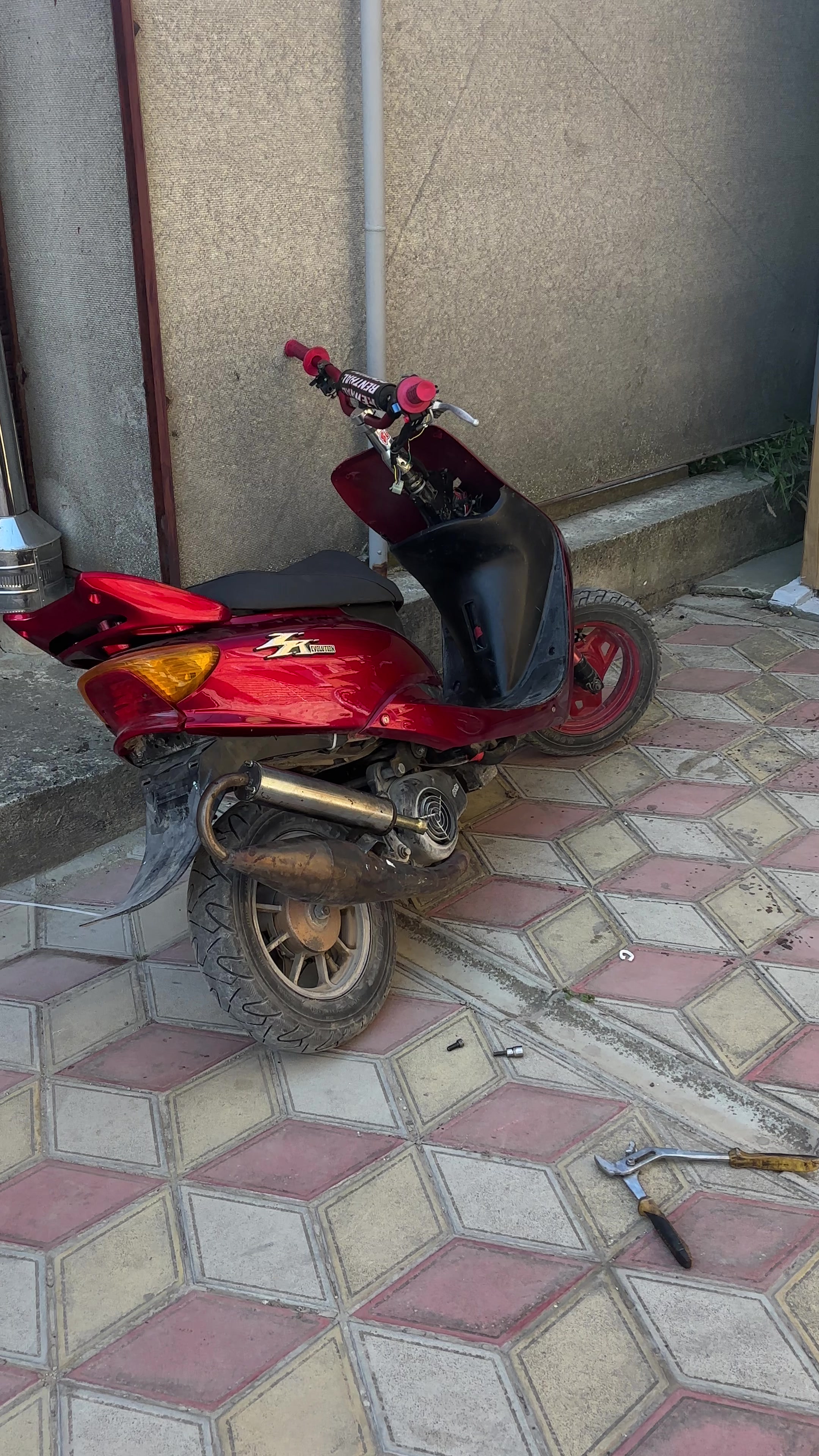 @ひ