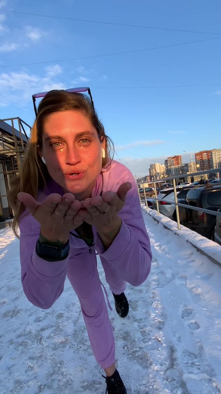 @MomentVmomente
