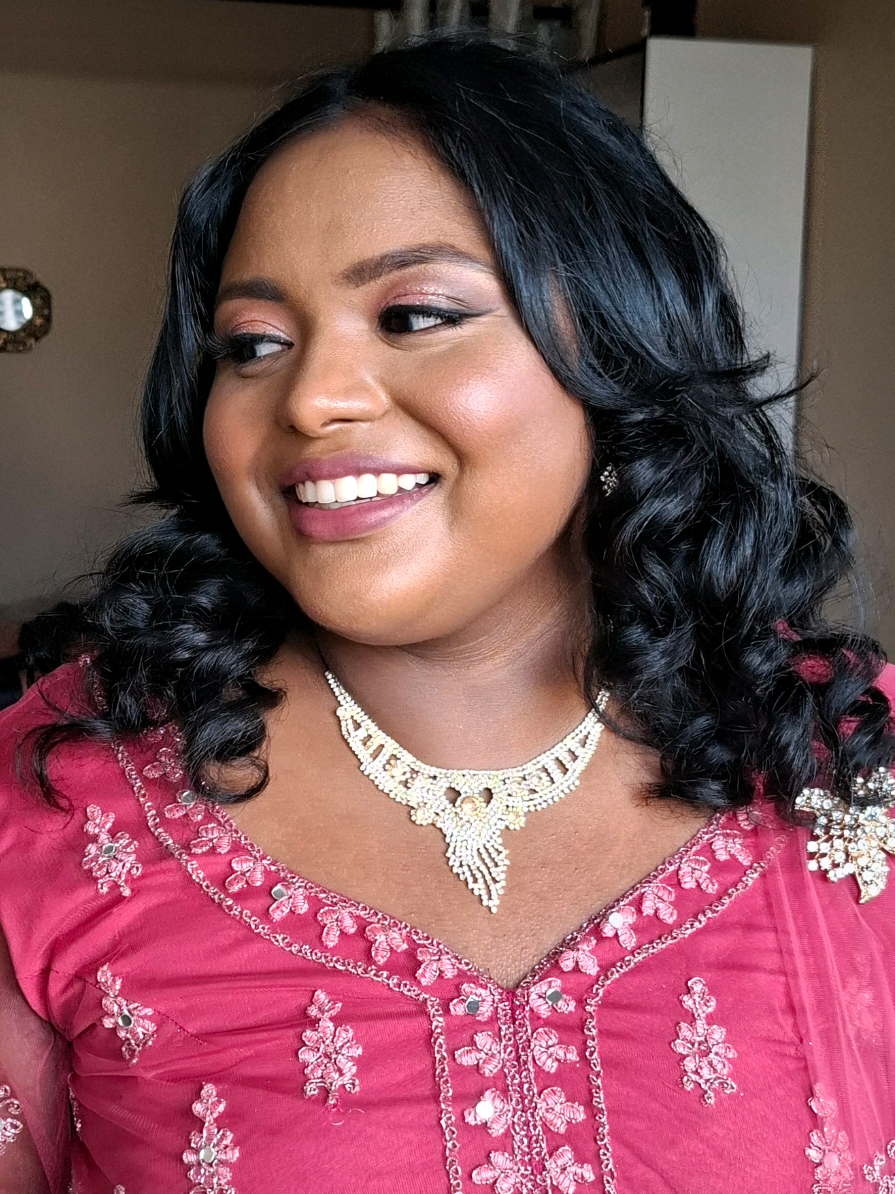 @Oveshni.M Makeup Artist