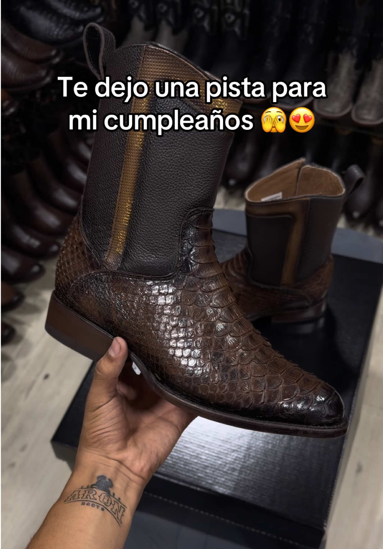 @aronboots