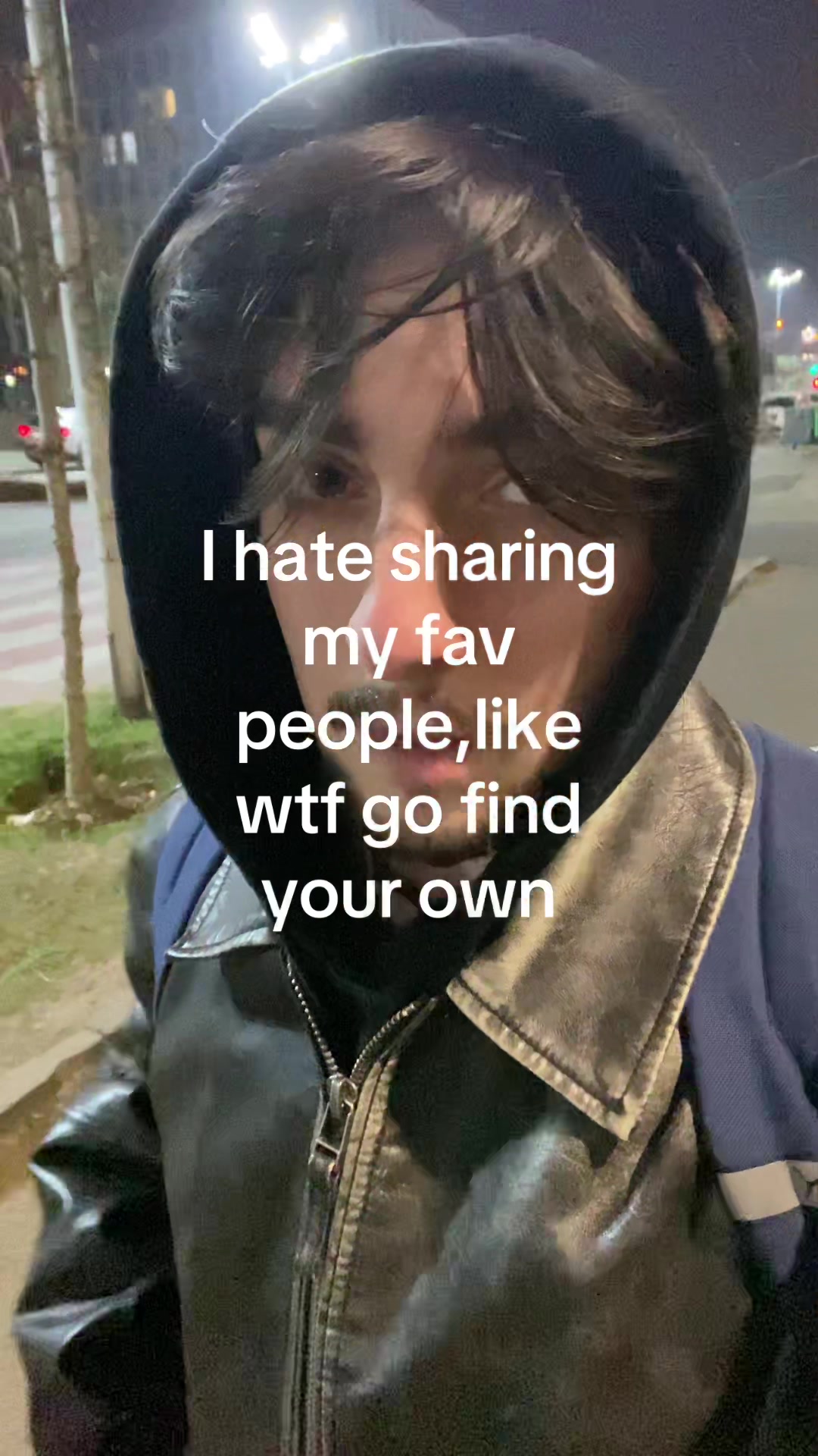 @Leo