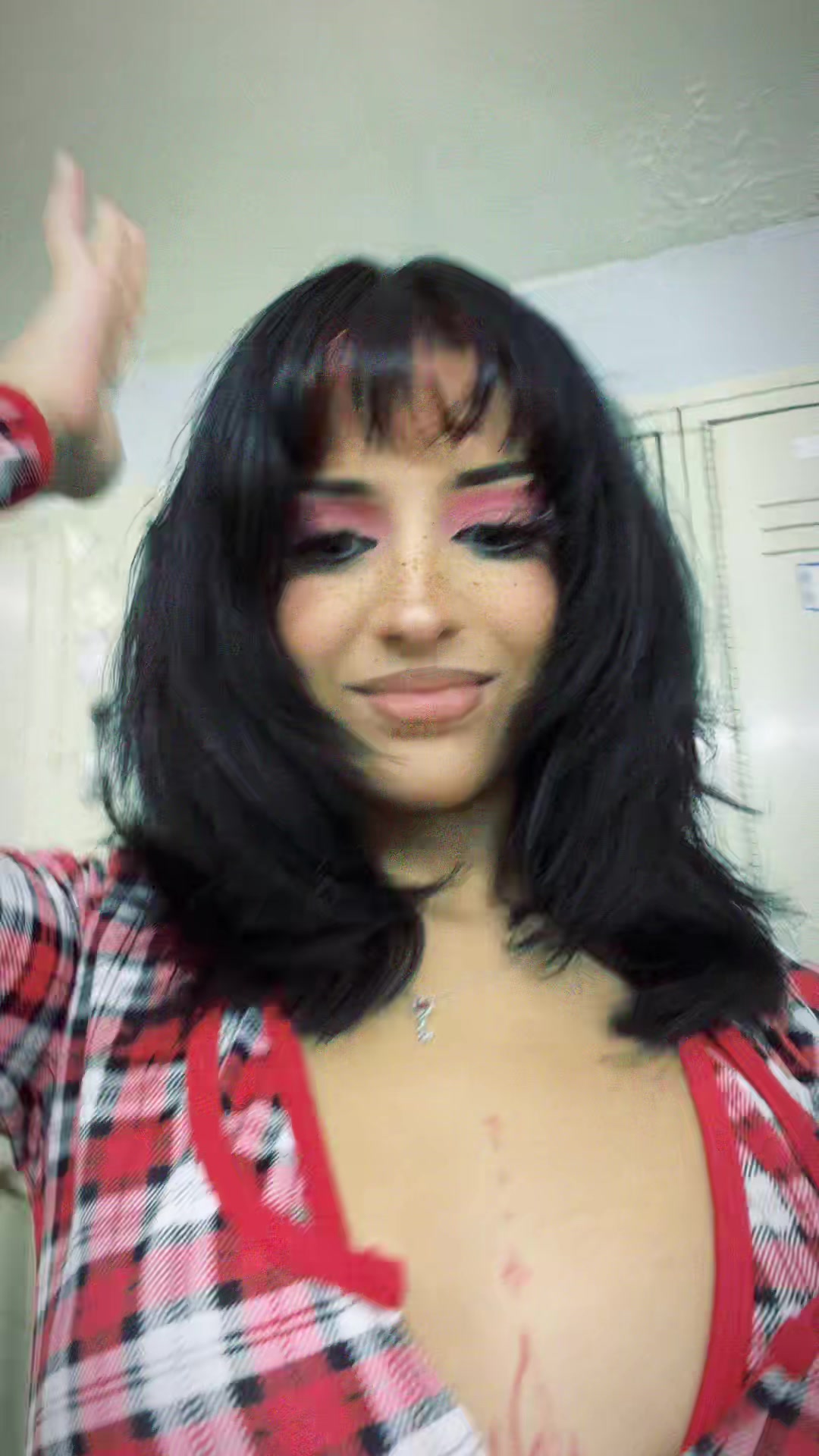@shanaeslim