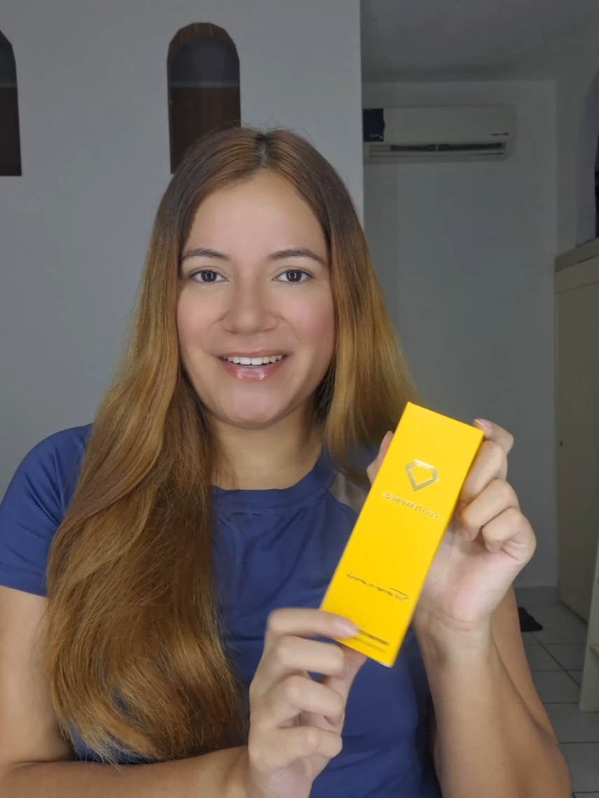 @Alejandra Gay Vlogs