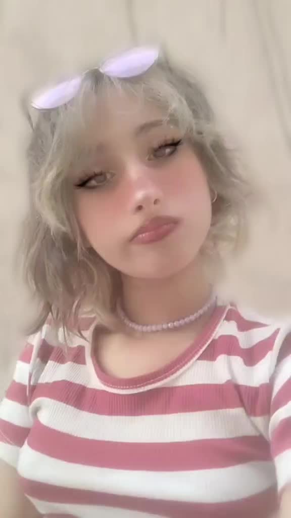 @نرجس علیزاده