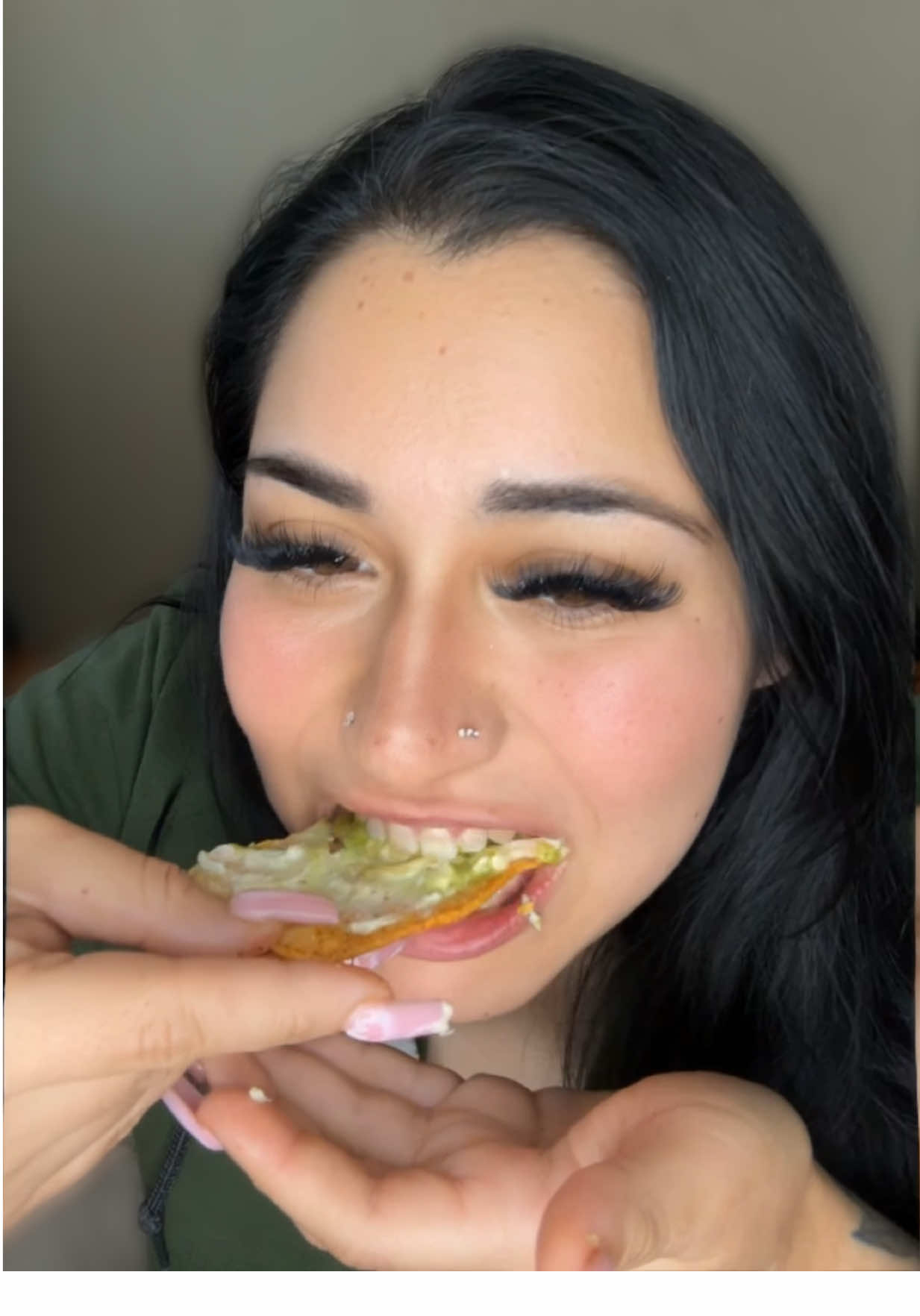 @Glashesbby🏳️&zwj;🌈👩🏻&zwj;🍳
