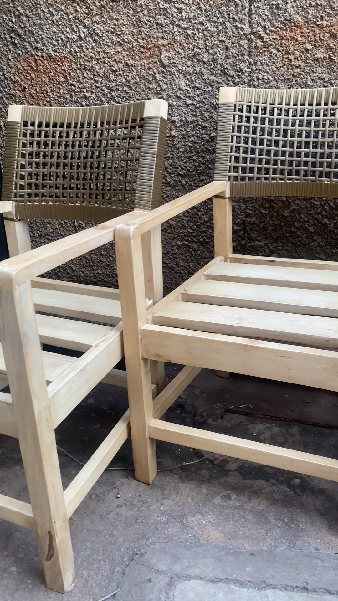@modernfurniture. ๐จ๐บ๐ฌ256