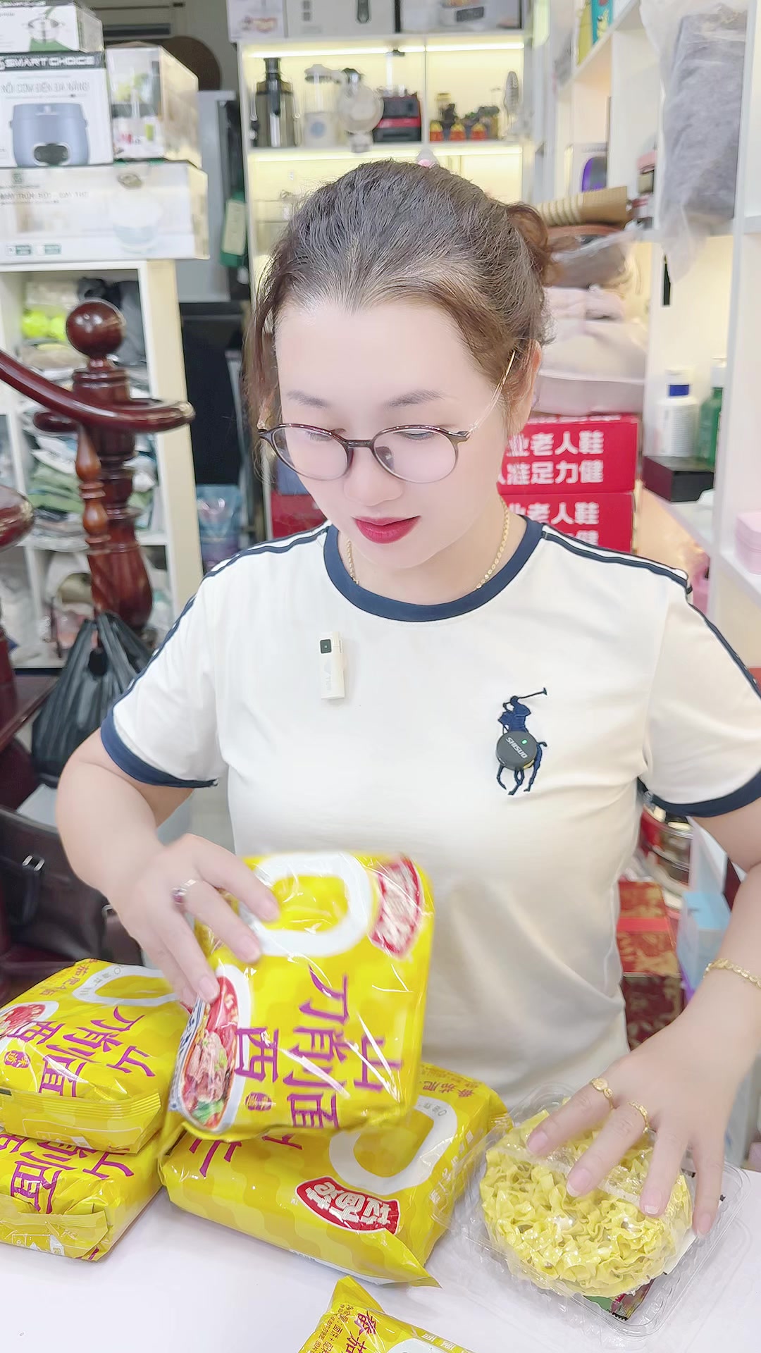 @Ổ Của Lộc1376