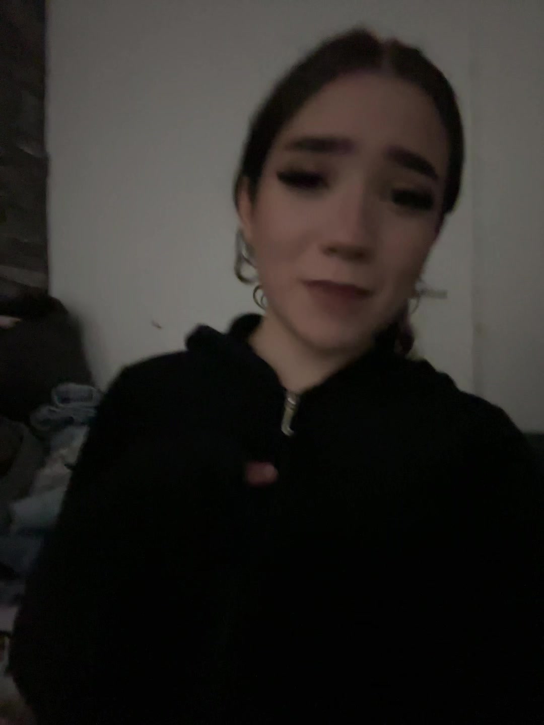 @emicamacho__
