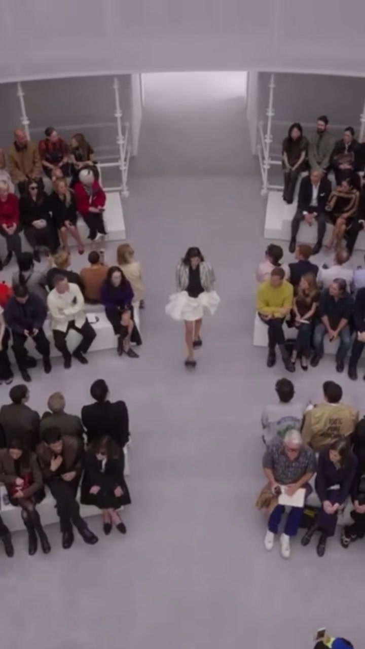 @models walk✨