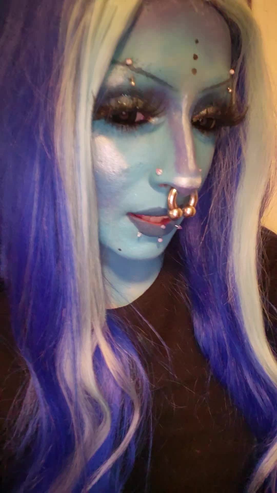 @chloeee