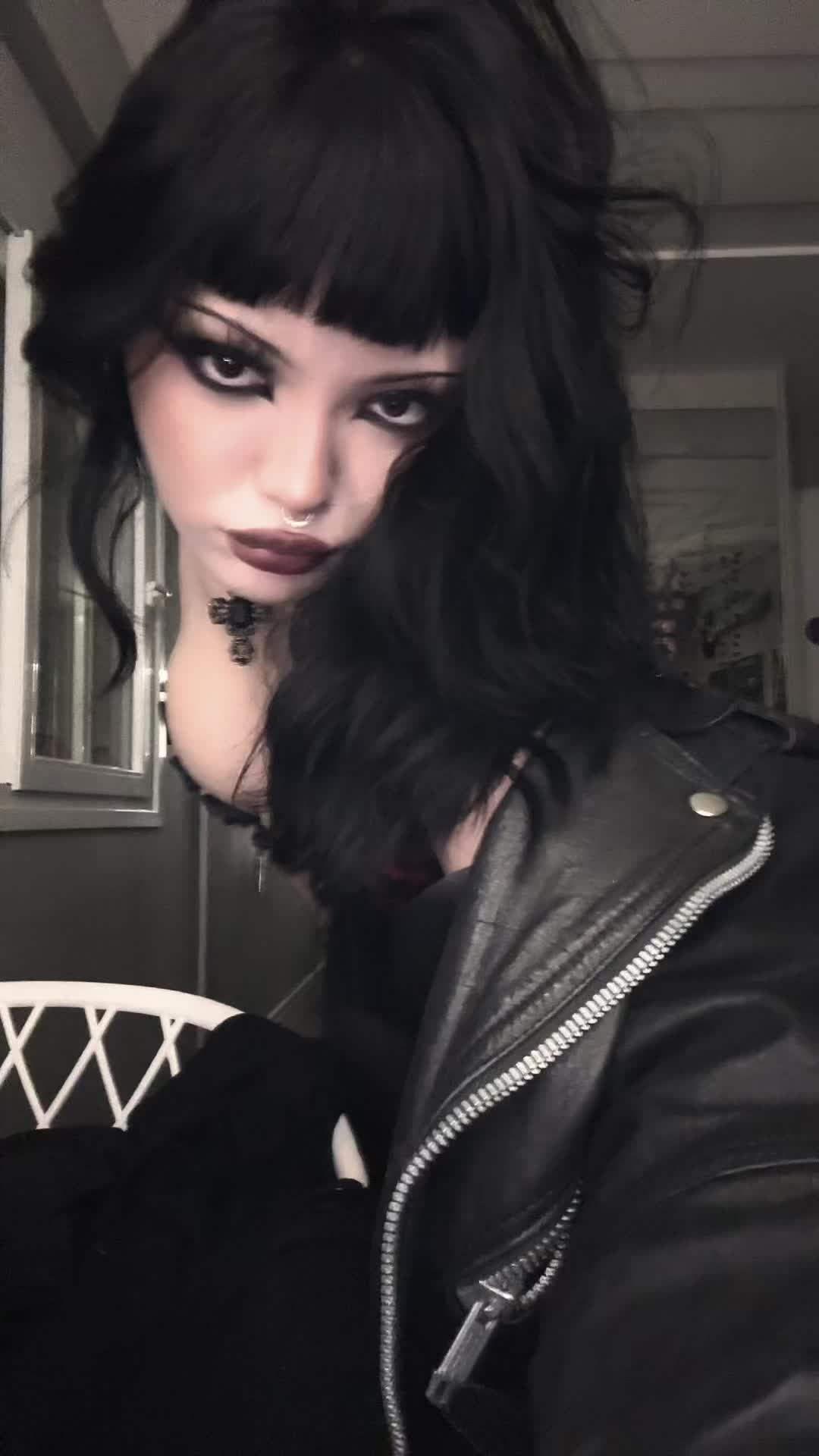 @sofi🪦
