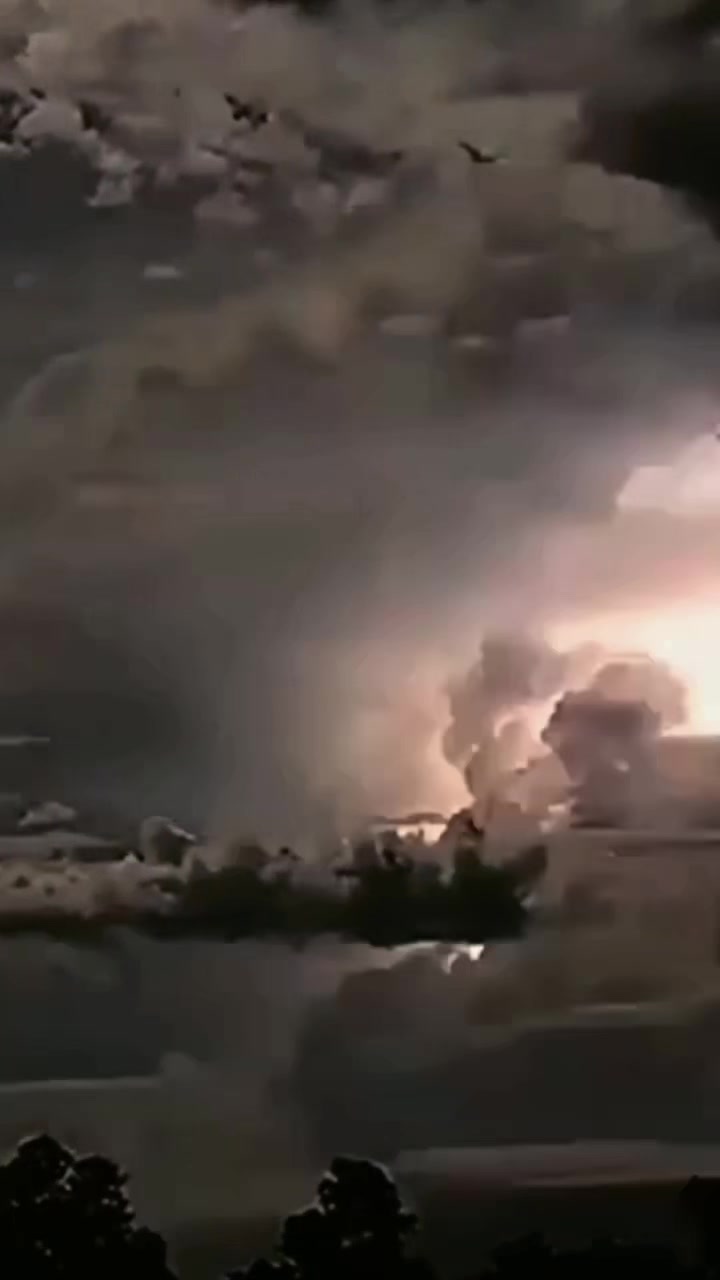 @𝐆𝐨𝐦𝐞𝐳.𝐆𝐓🤍💥