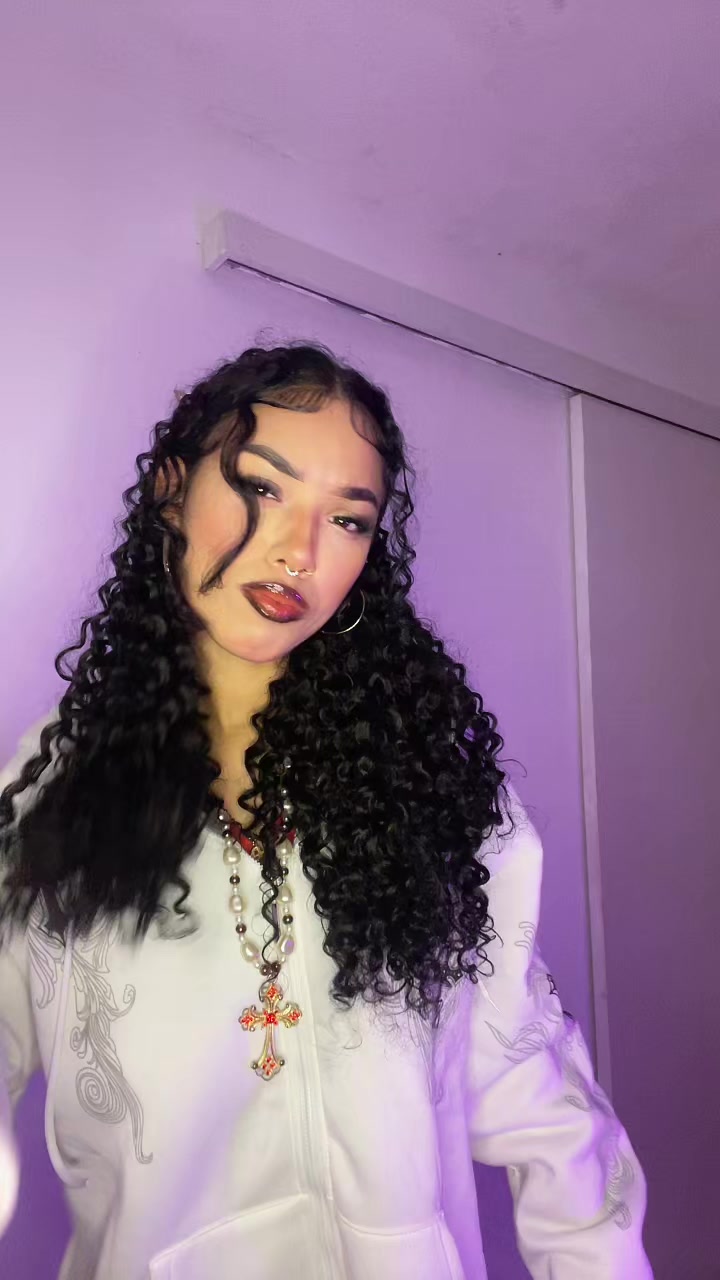 @sasah_mendesx