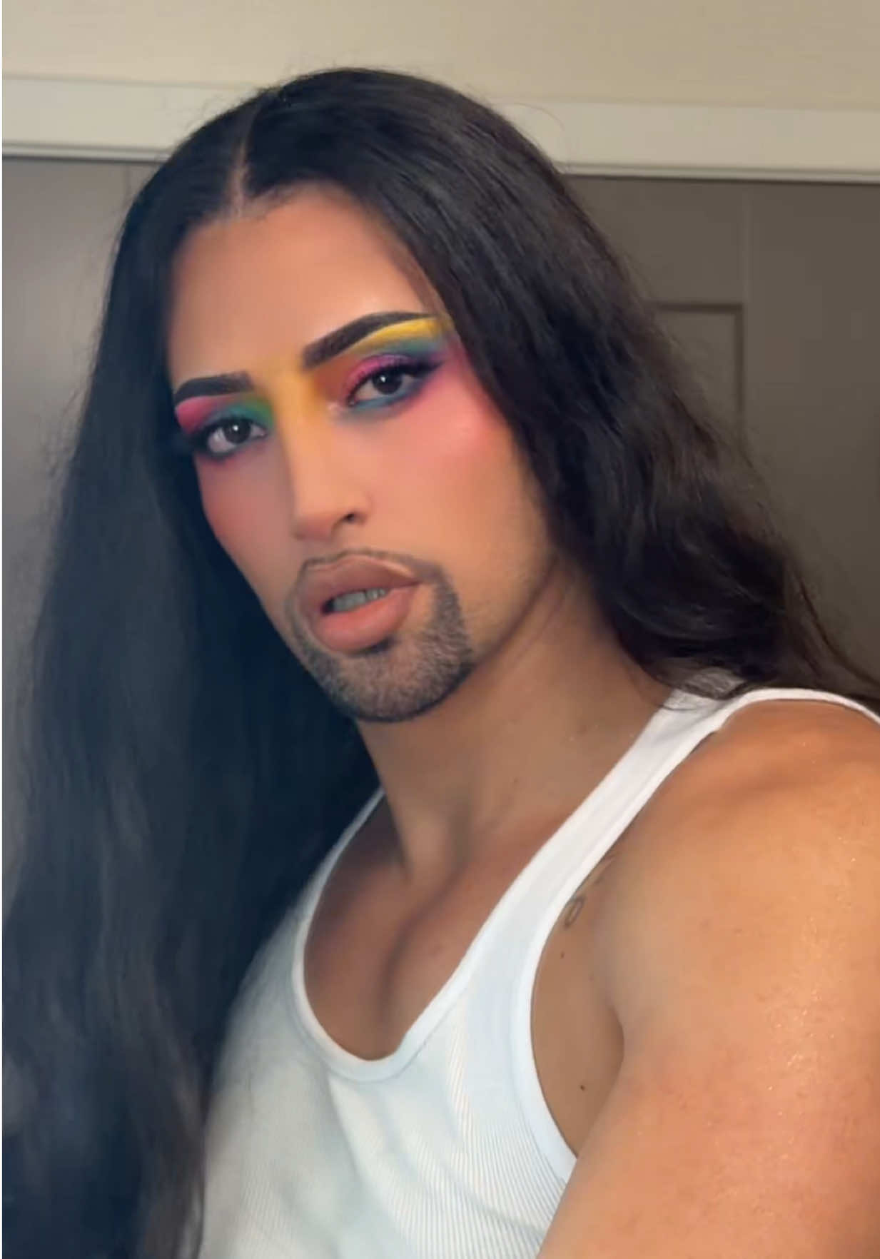 @khrisskontours