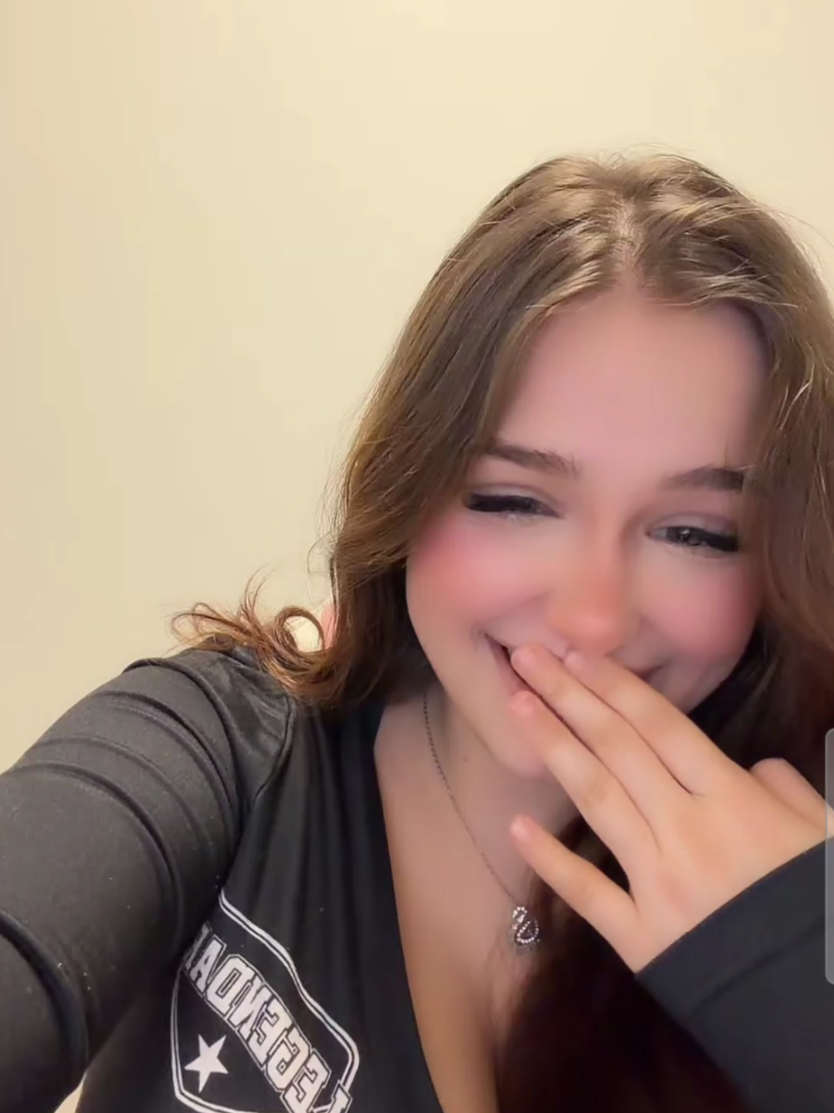@AnnaWorld🍓