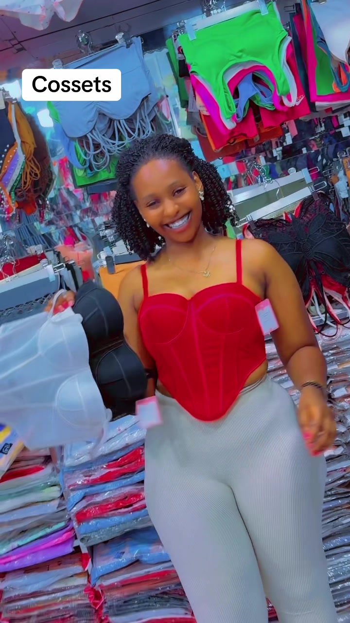 @noreenundergaments