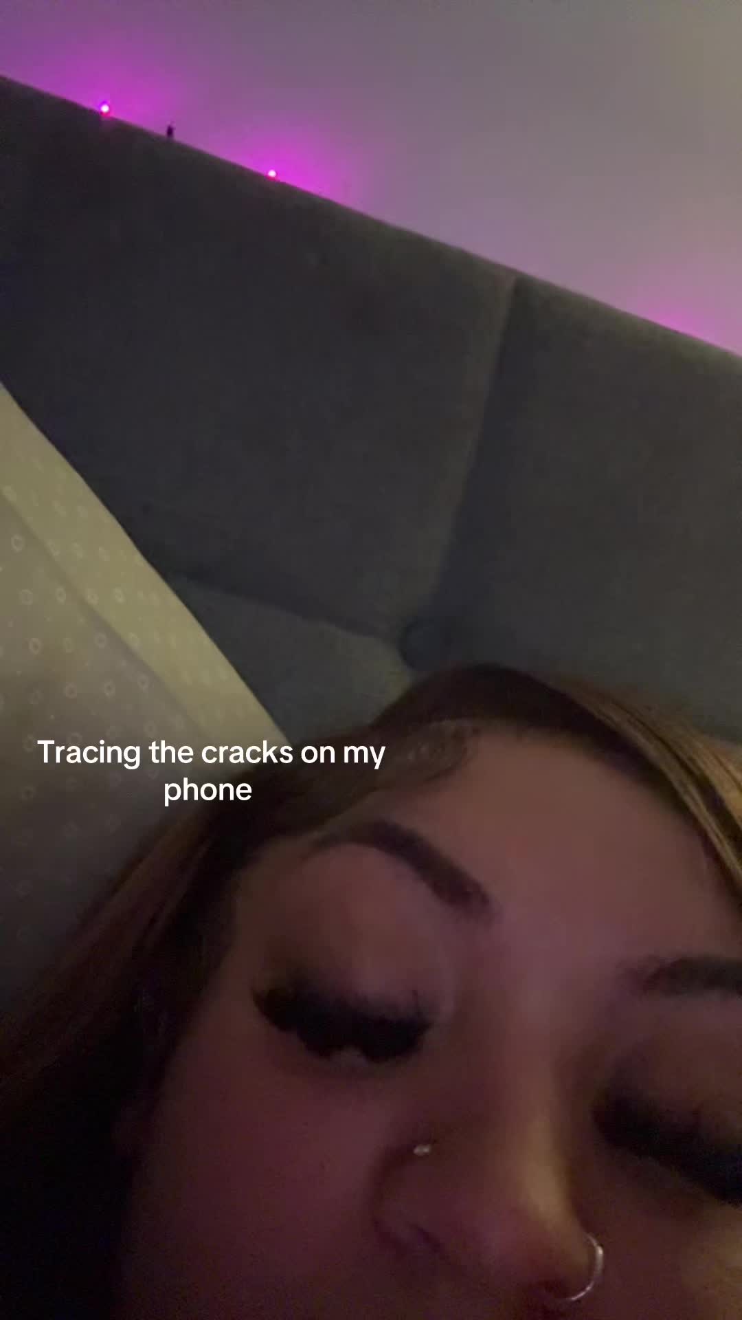 @_actuallydezlyn