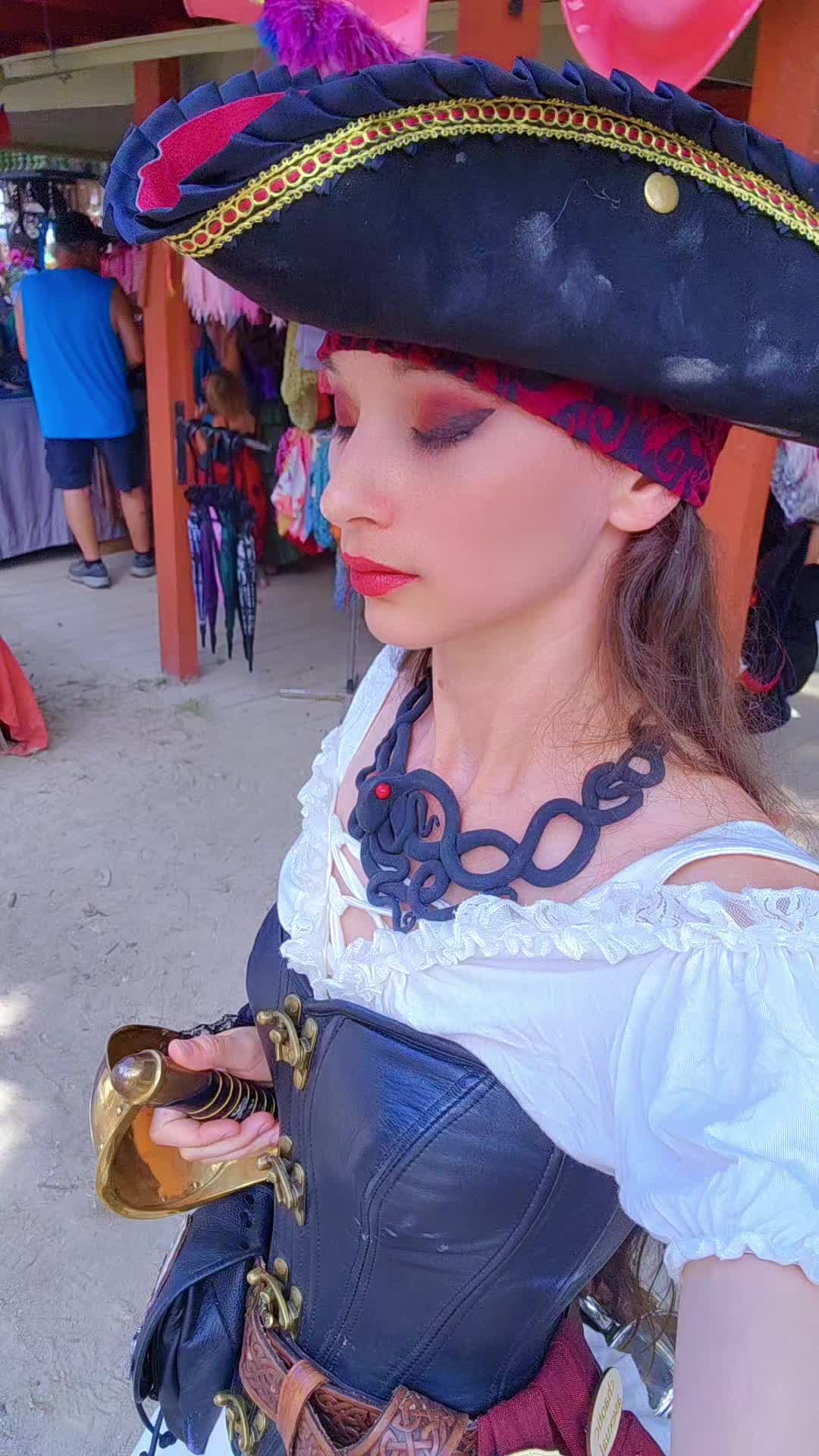 @DatCosplayDoe