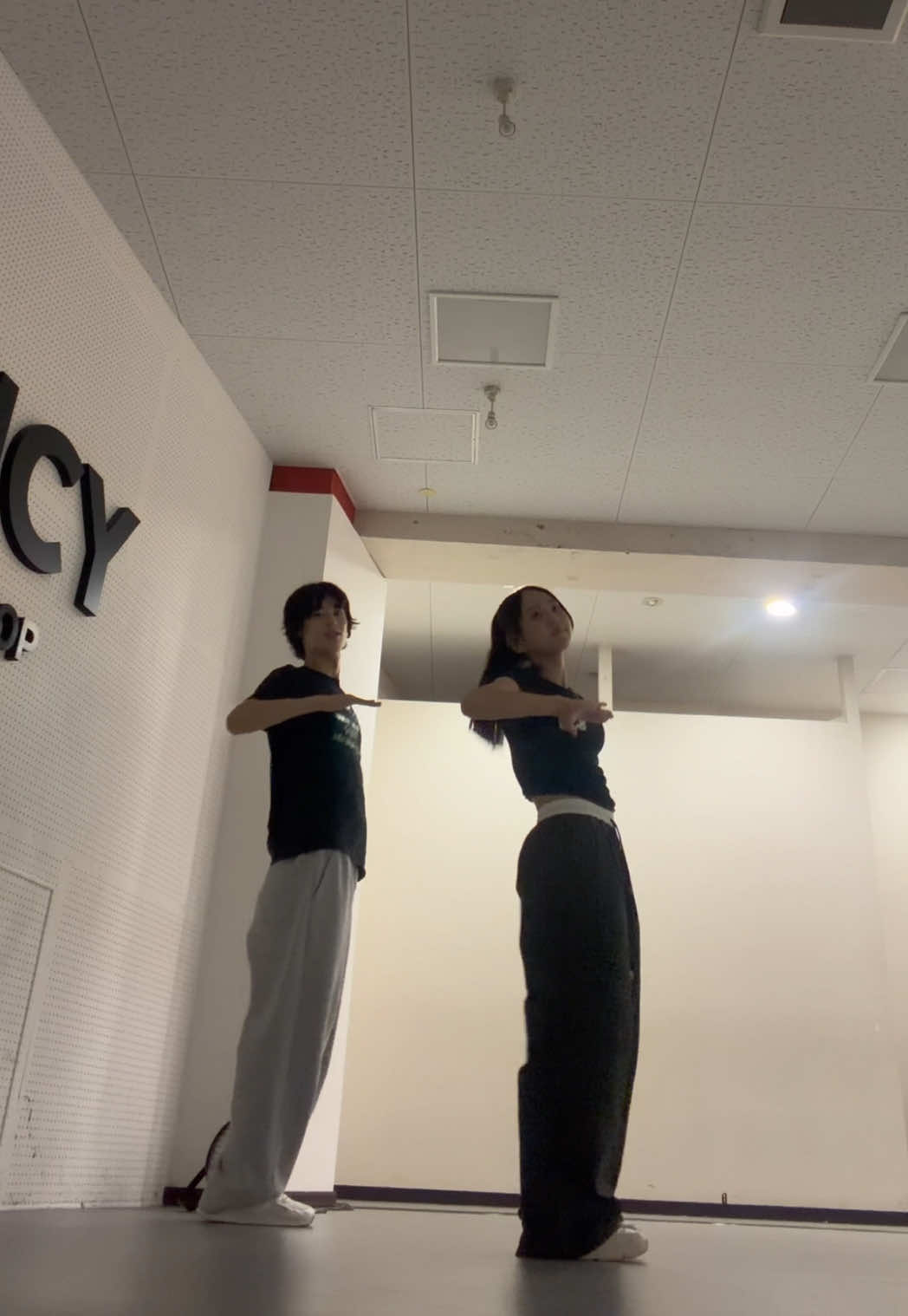 @m.0mnwon