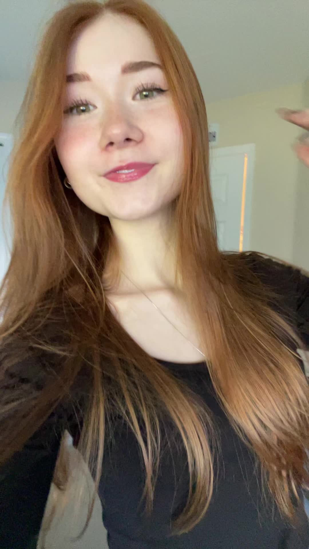 @lola skye