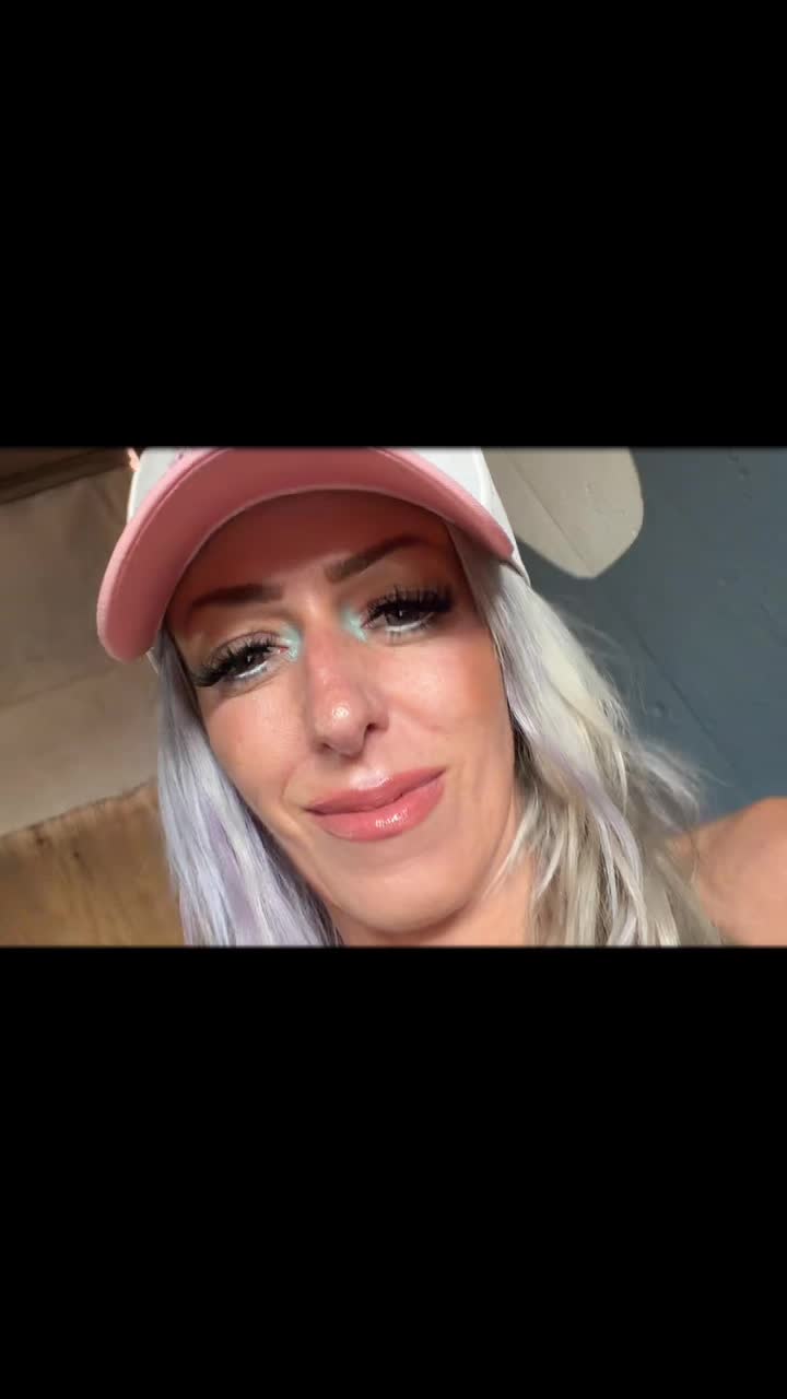 @gonebananas35