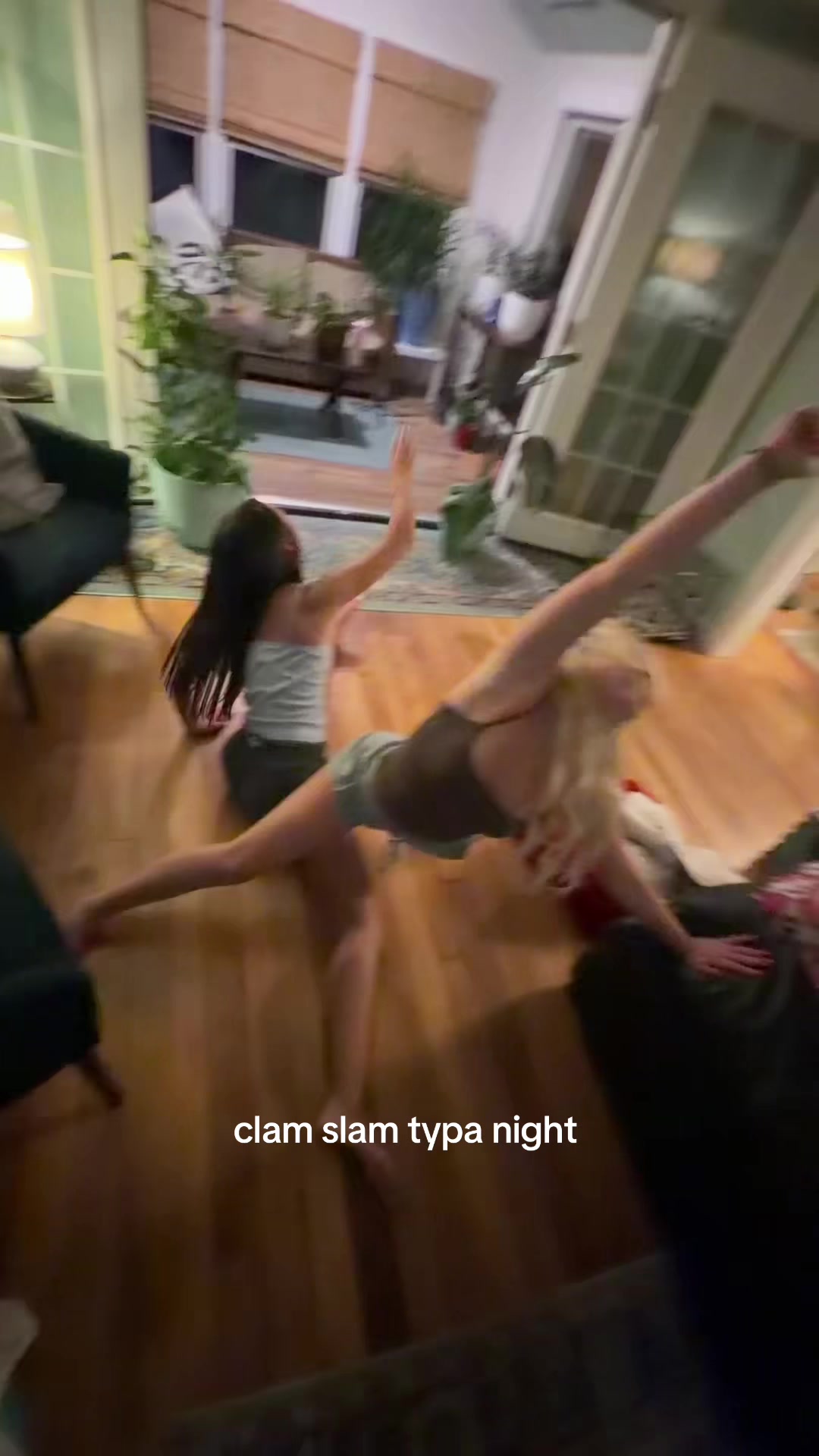 @mayayayayayaya